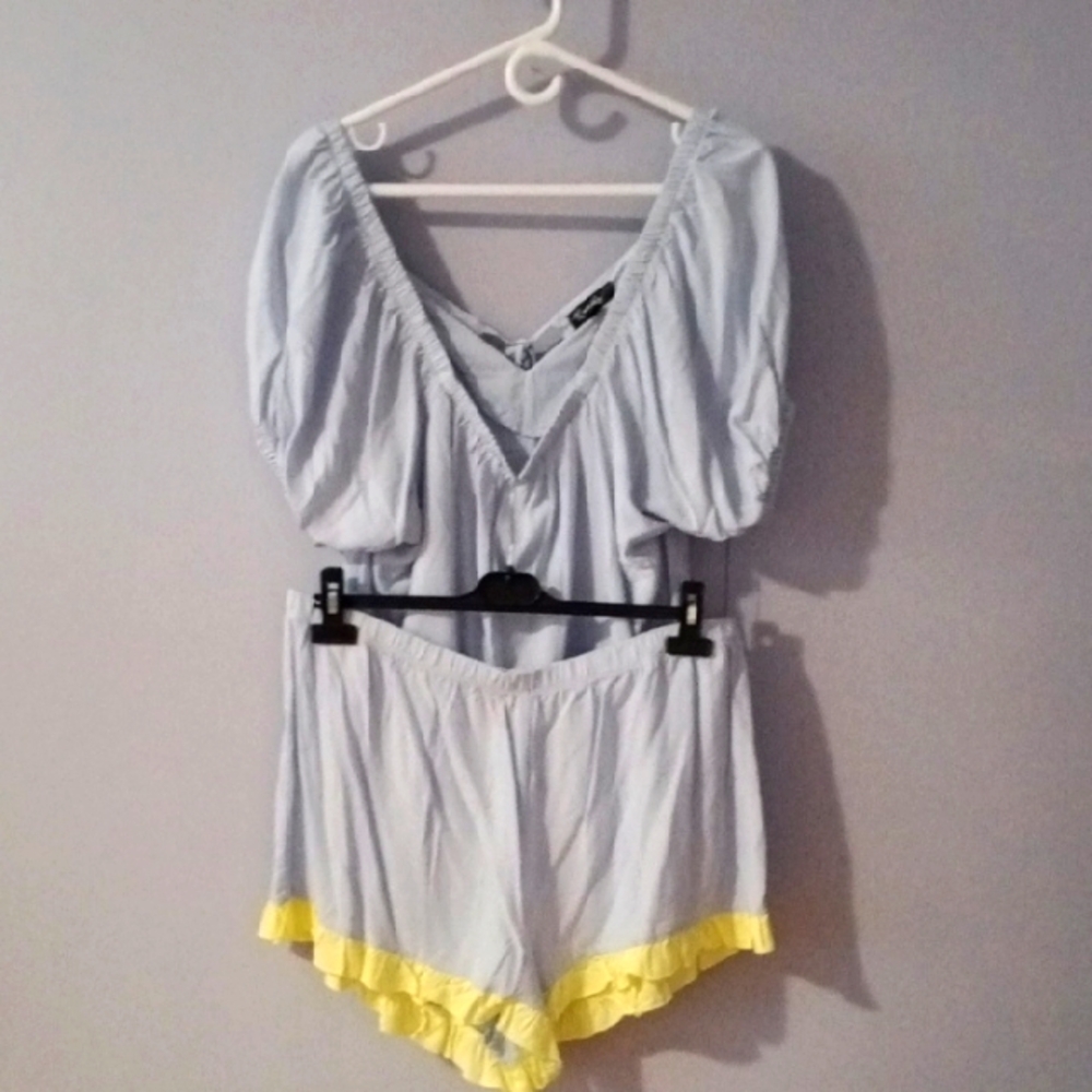 Women's Light Blue and Yellow Sleepwear Set